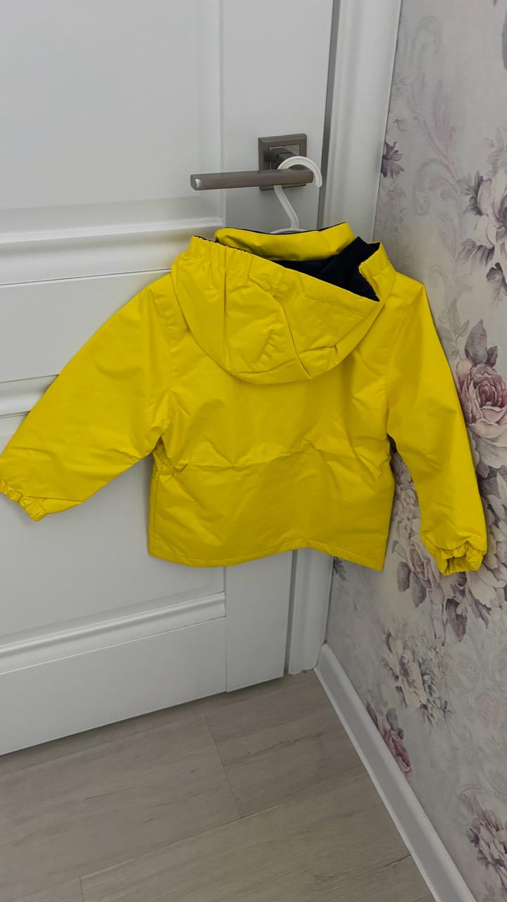 Плащевка для девочек и мальчиков от бренда Baby Go