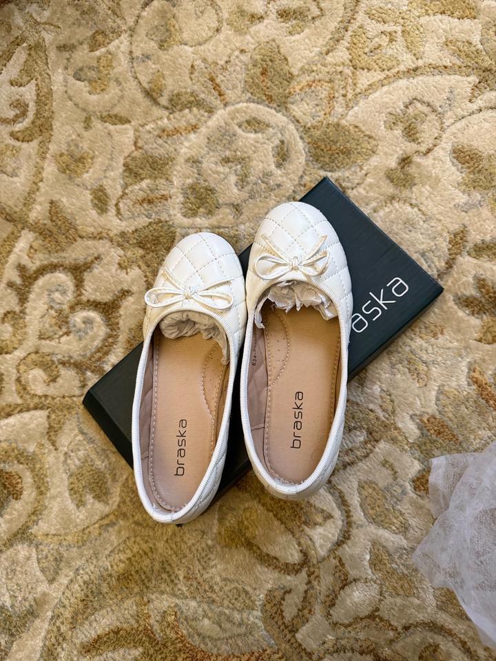 Белый туфли