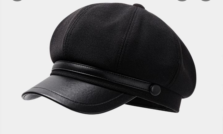 Черная кепка