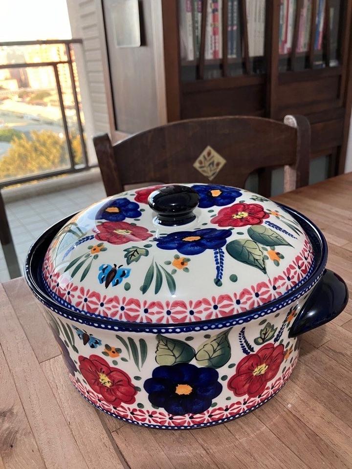 Керамическая кастрюля