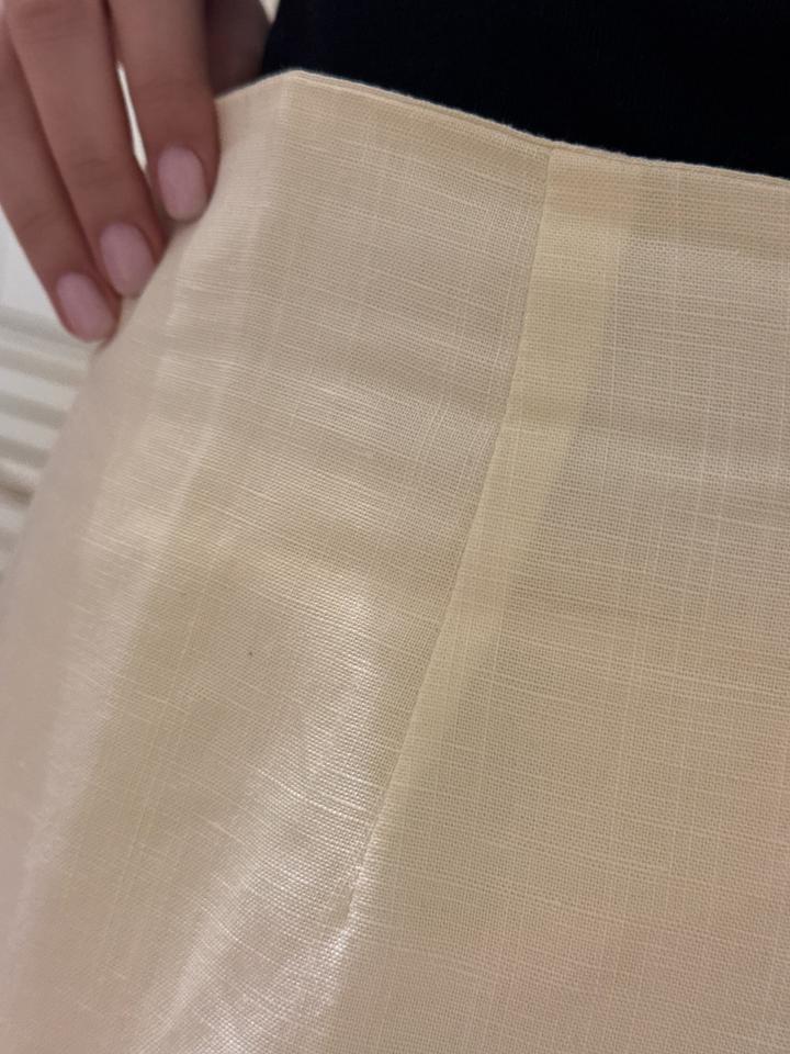 Абсолютно новая юбка