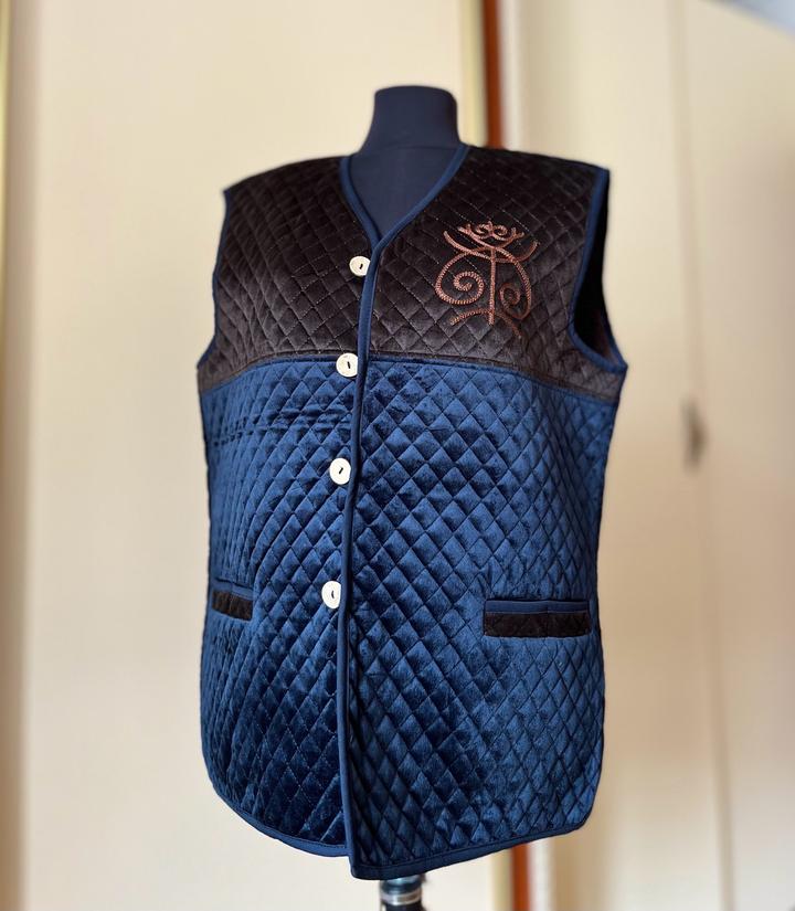 Жилетка национальная жилетки