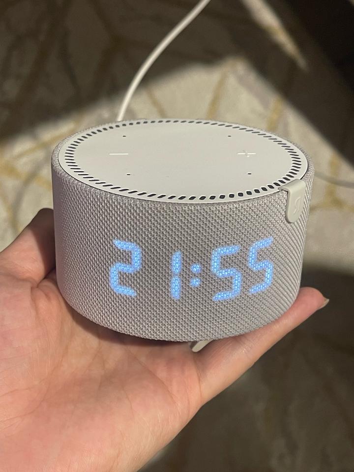 Яндекс Станция Алиса белый с часами