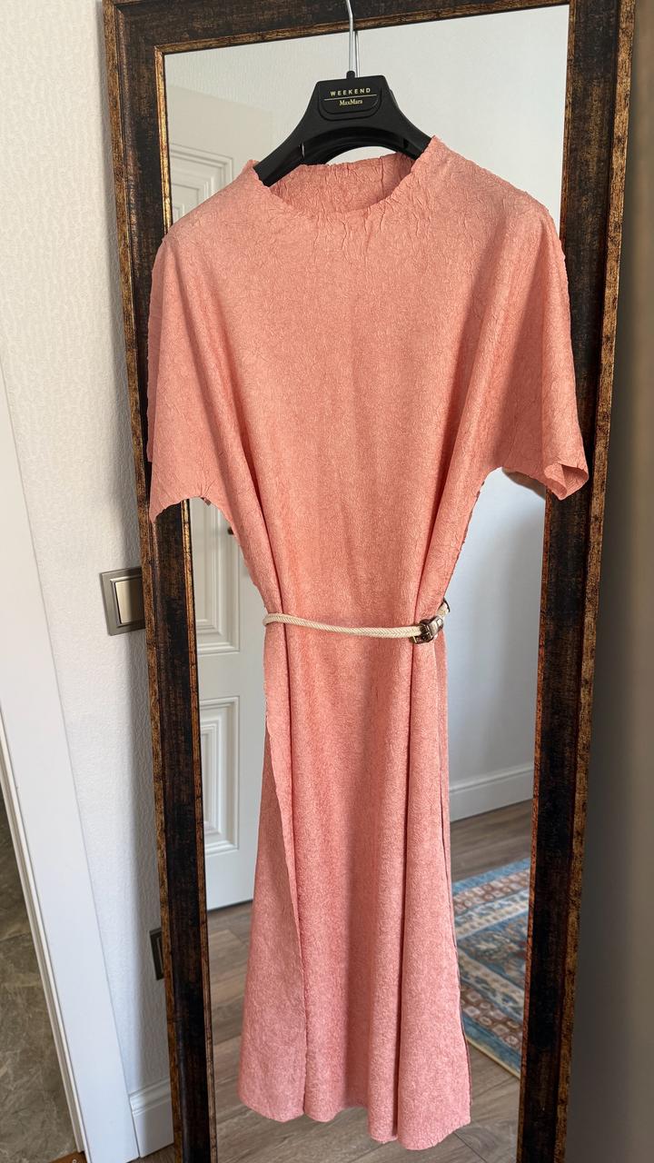 платье тонкое новое