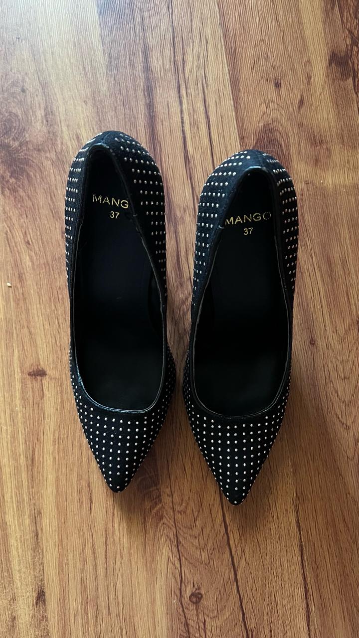 Туфли MANGO 37 рр новые