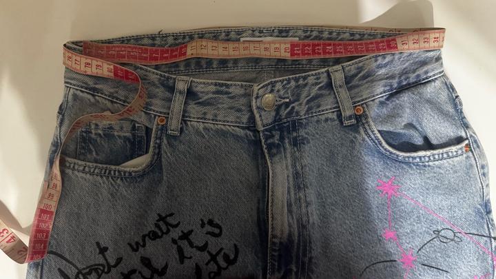 Джинсы BERSHKA