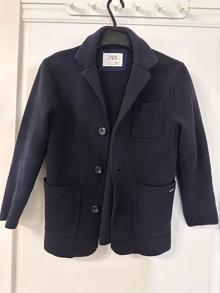 Кофта пиджак 134