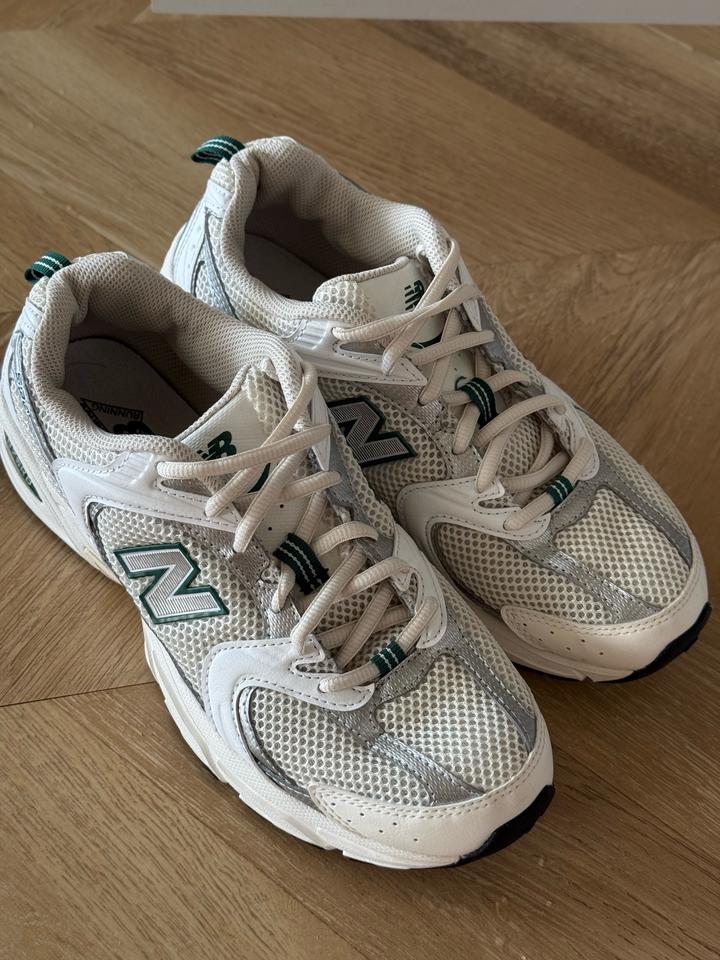Кроссовки new balance