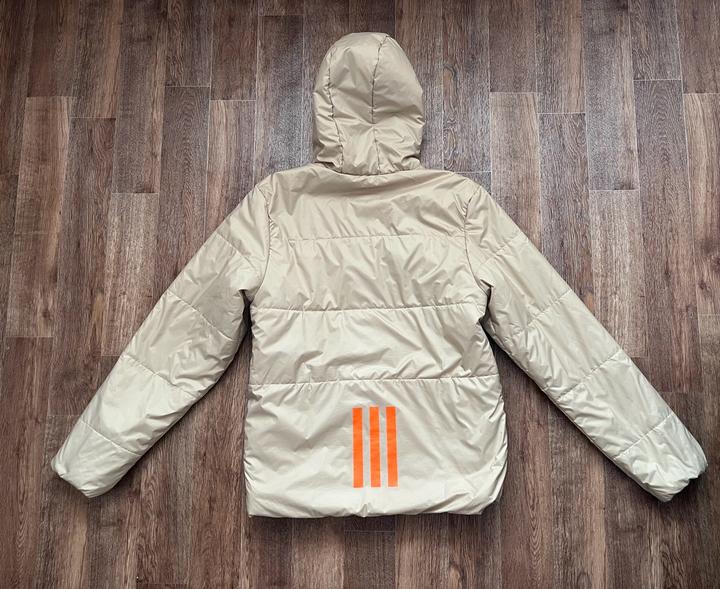 Adidas куртка оригинал демисезон S