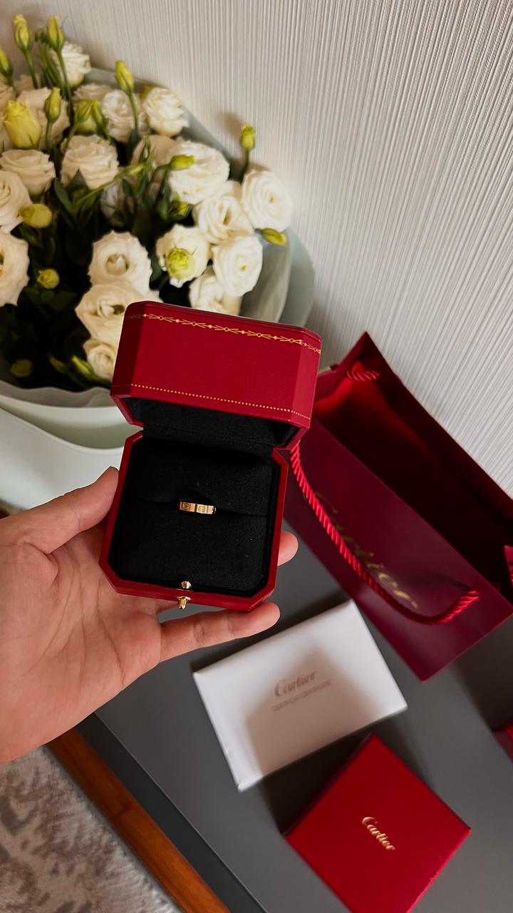 Подлинное кольцо Cartier Love 48 размер