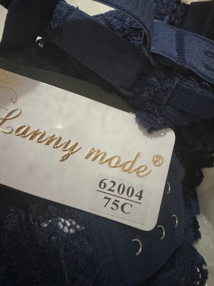 Бюстгальтер дублированная чашка Lanny Mode синий 75 с