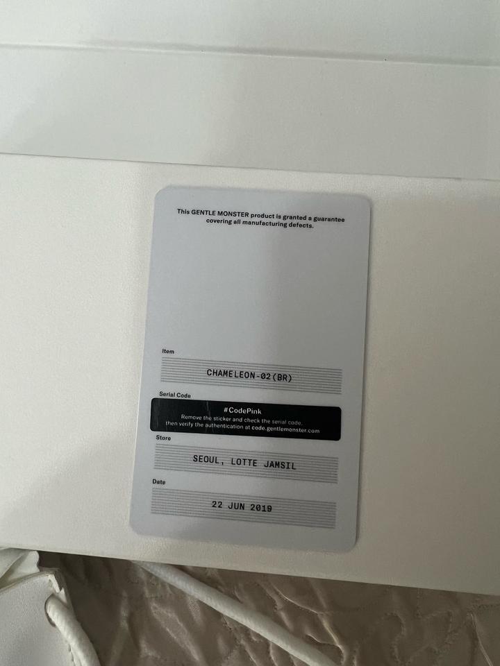 Солнцезащитные очки Gentle Monster