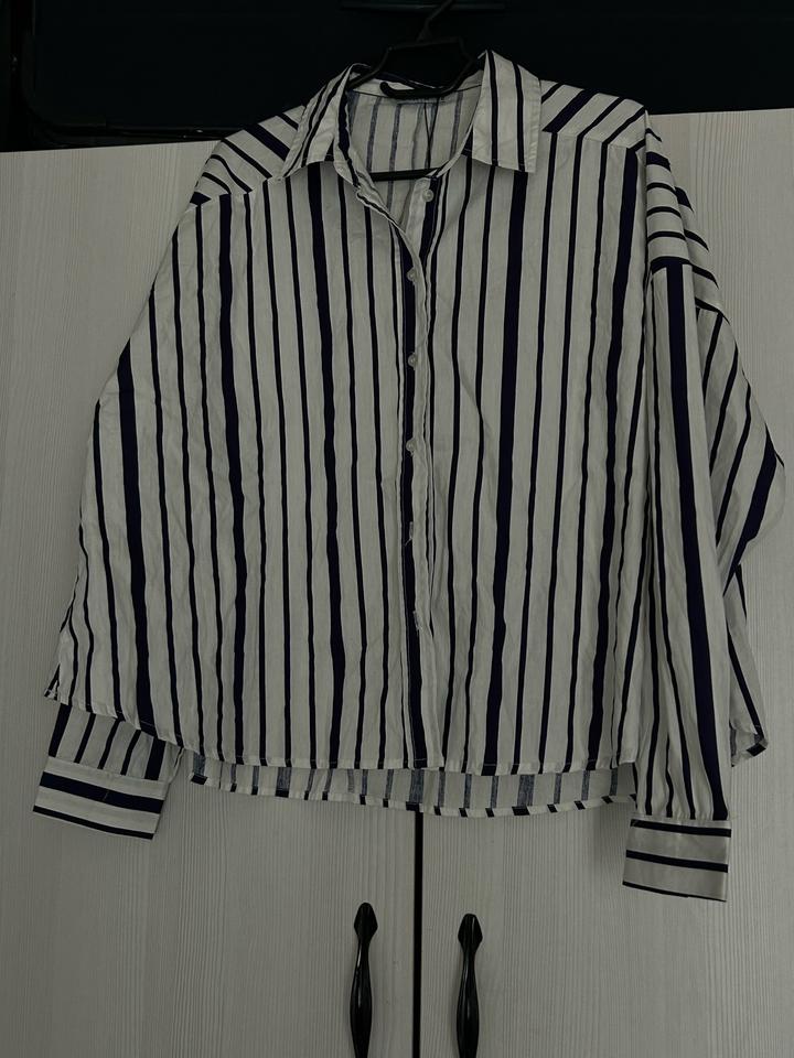 полосатая рубашка