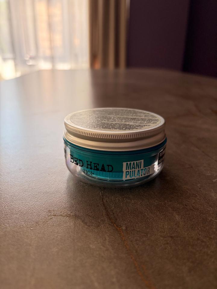 Текстурирубщая паста для волос Tigi Bed Head Manipulator
