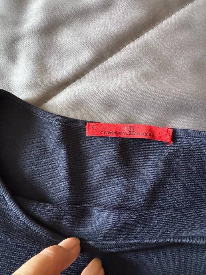 Костюм CAROLINA HERRERA