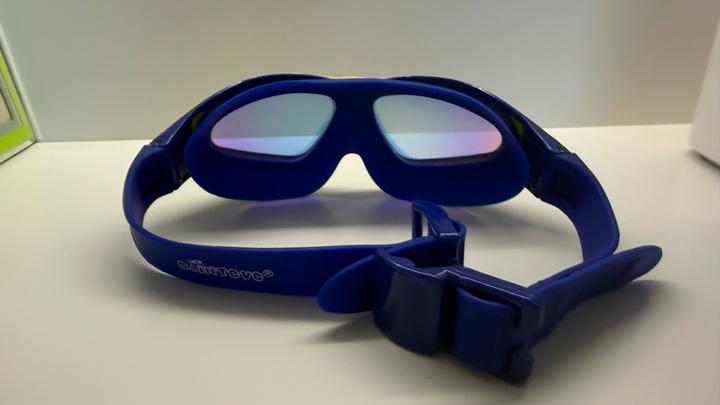 Очки для плавания от sainteve