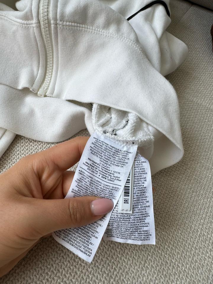 Спортивный комплект Nike