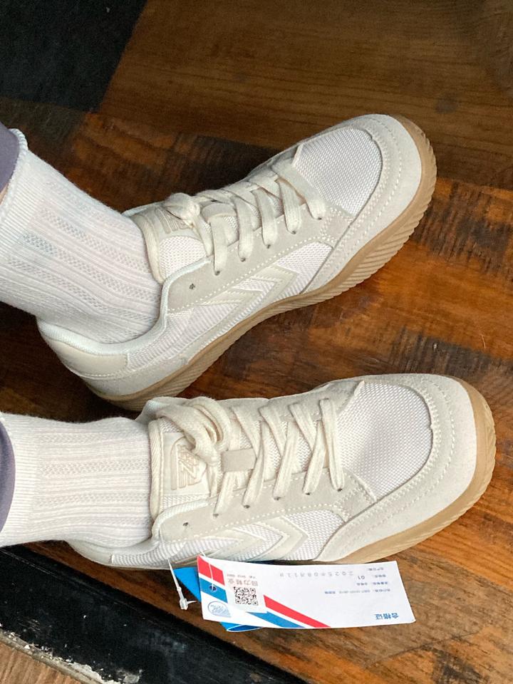 Повседневные кеды кроссовки