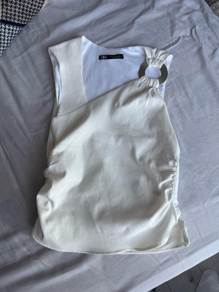Белый топ Zara