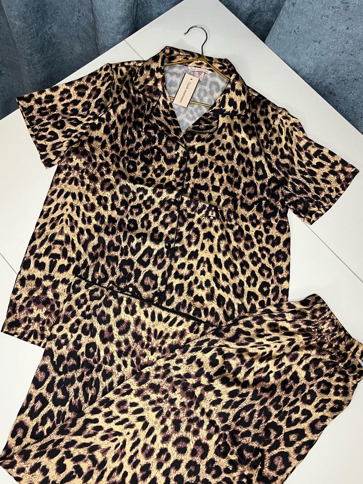 Пижама с тигровым принтом