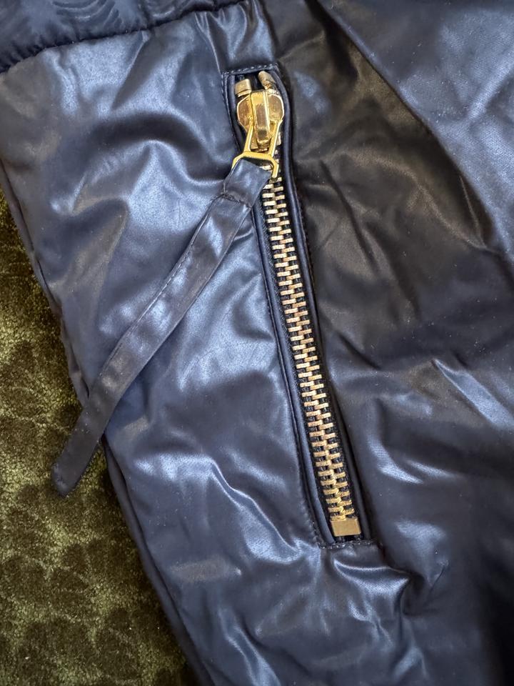 Куртка с утеплением из верблюжьей шерсти