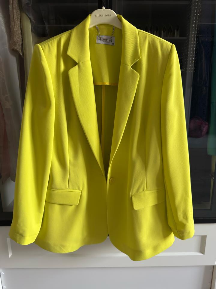 Брючный костюм