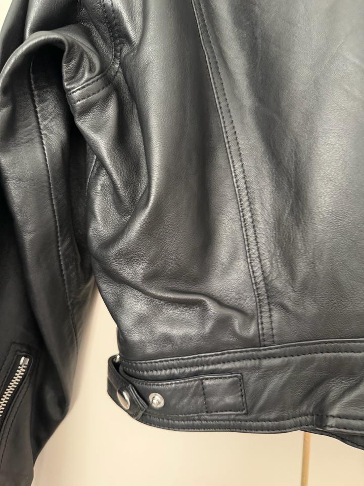 Zara куртка Limited Edition