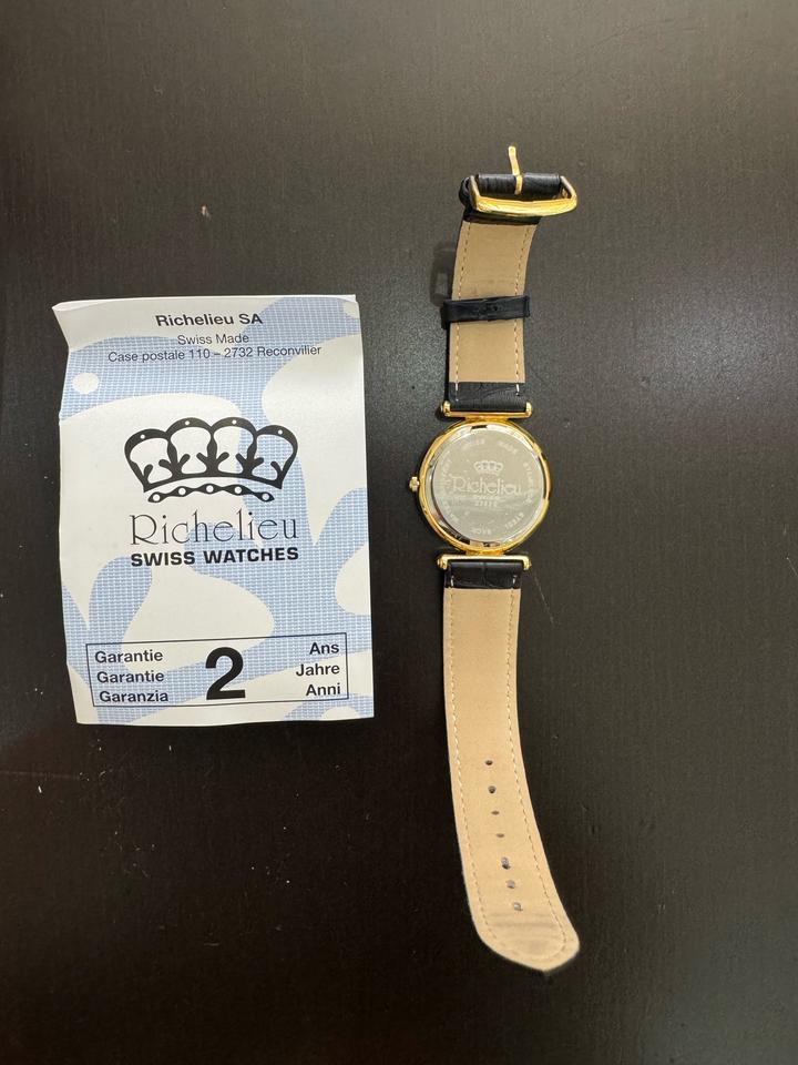 Женские часы Richelieu Swiss Made