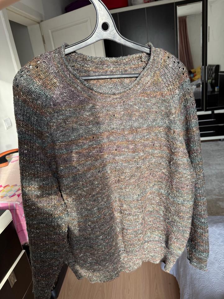 2 зимних свитера