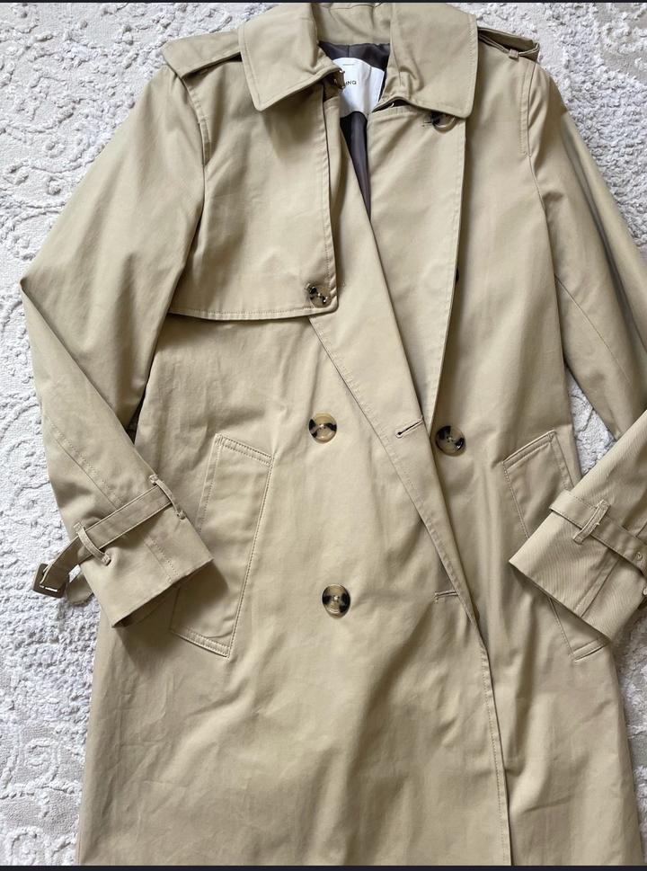 Тренч бежевый Mango