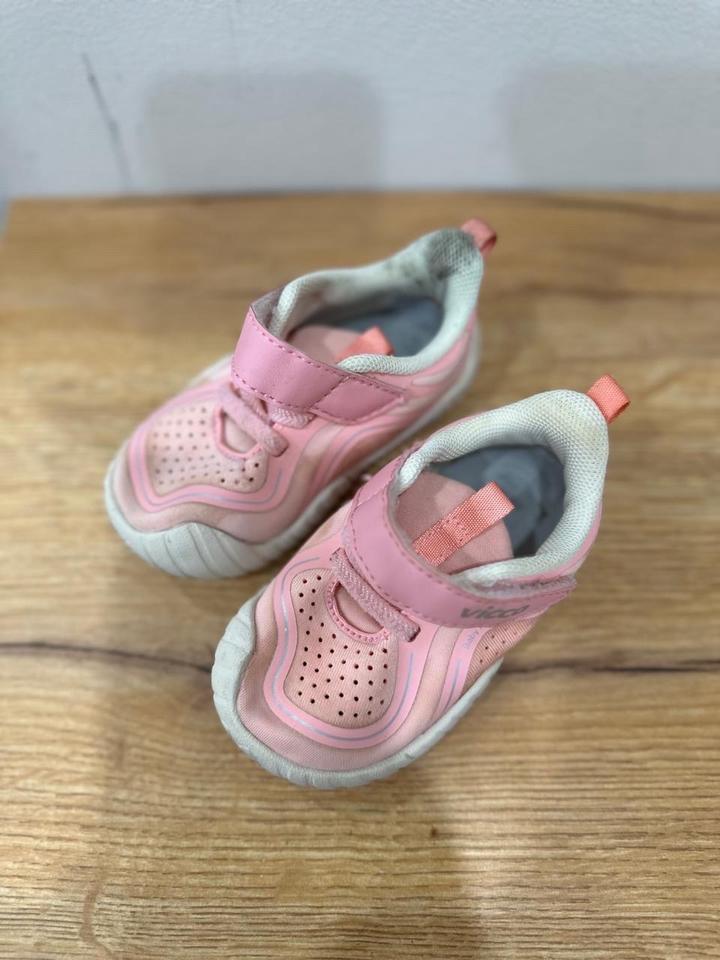 Кроссовки vicco