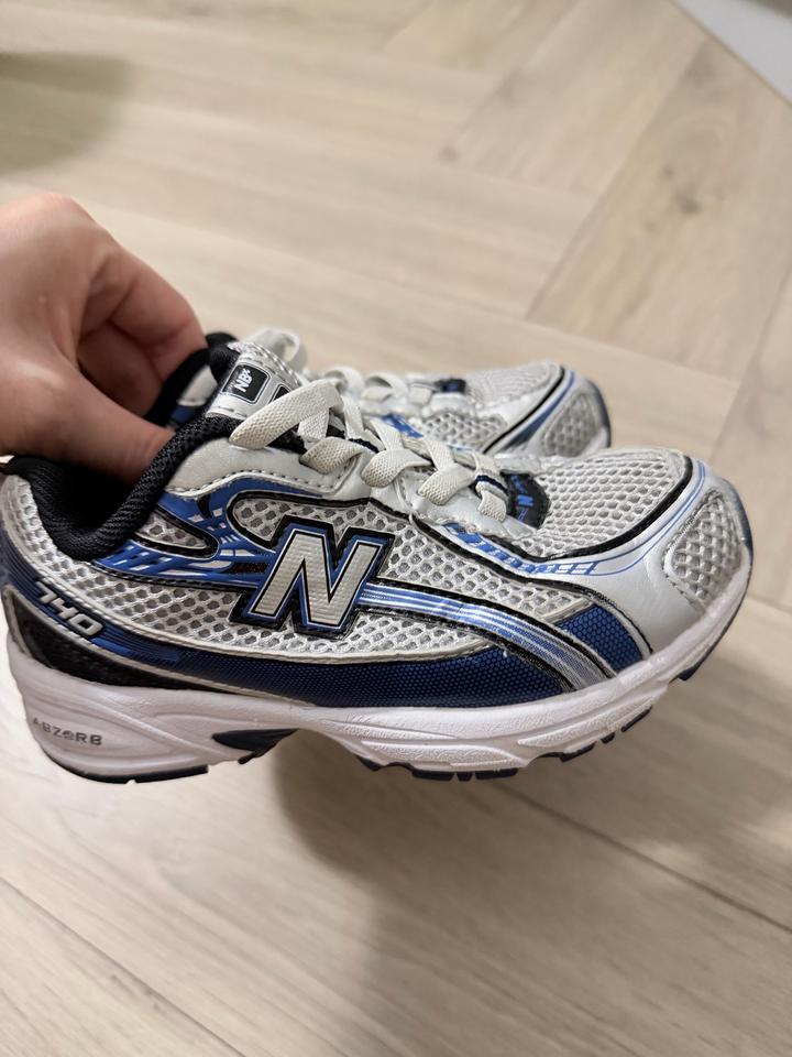 New balance детские кроссовки