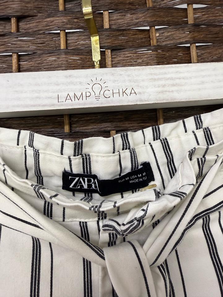 Шорты Zara