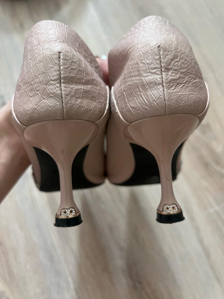 Перламутровые туфли