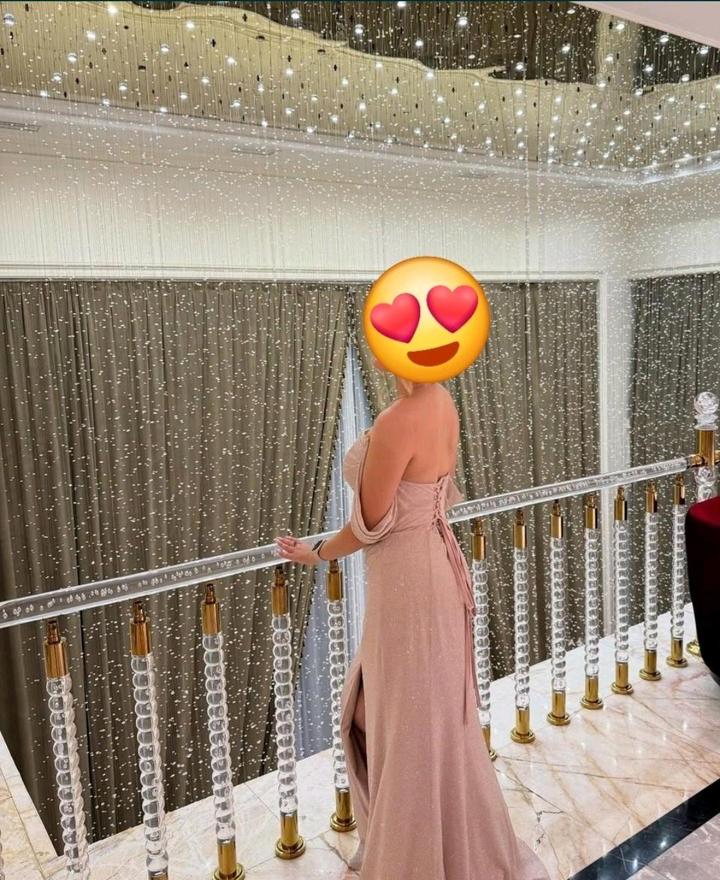 Вечернее платье