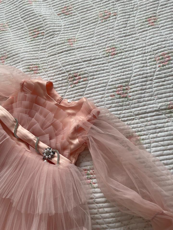 Праздничное платье для девочки