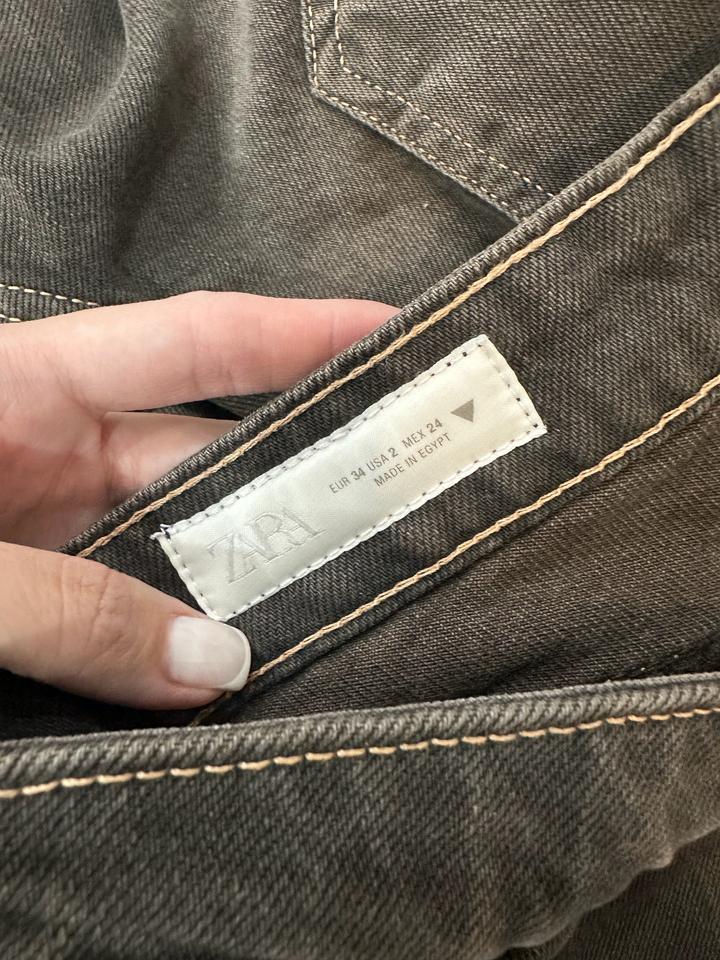 Джинсы Zara