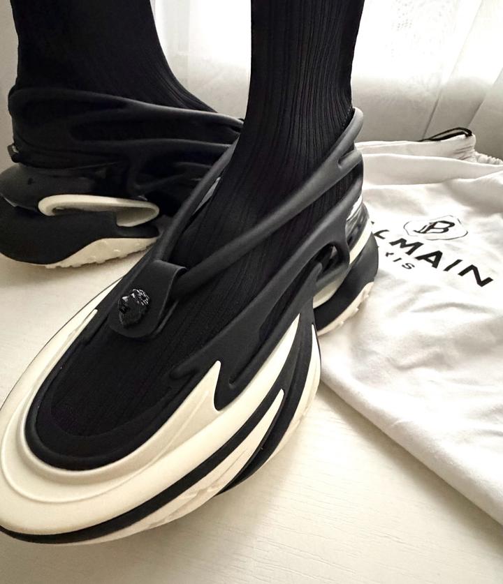 Кроссовки Balmain Unicorn оригинал (новые)