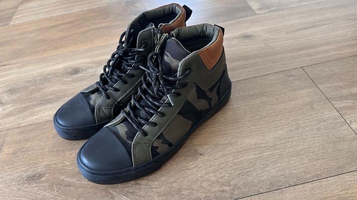 Кеды высокие на мальчика