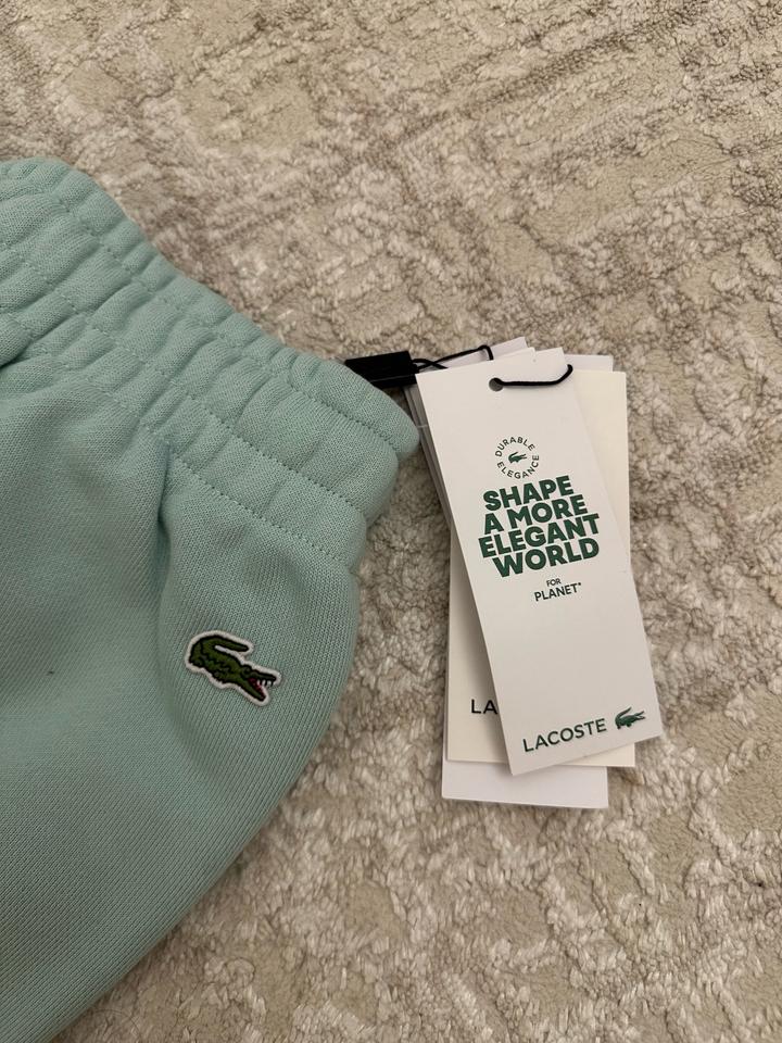Трико Lacoste