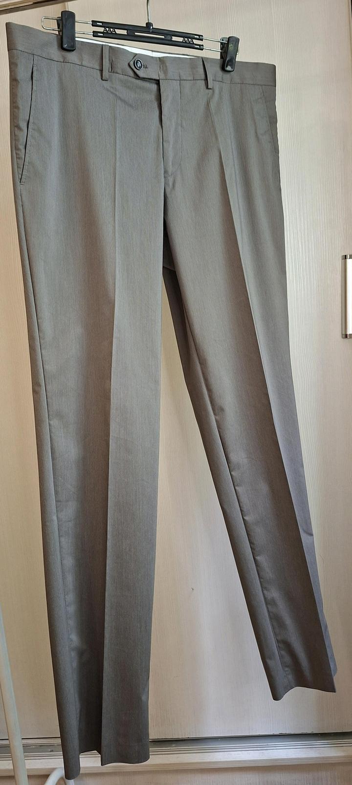 Безупречные брюки от Zara