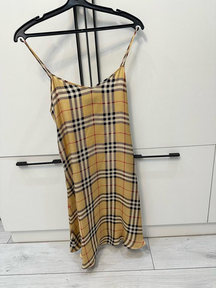 Платье Burberry