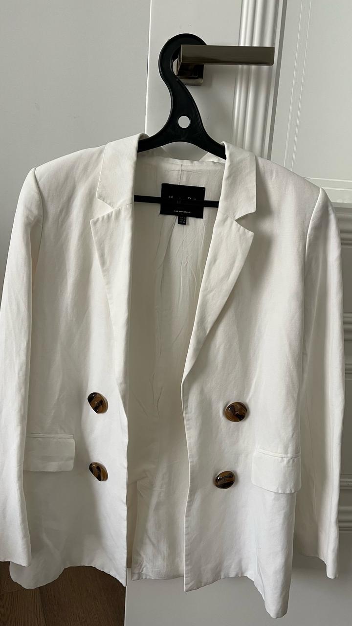 Белый пиджак Massimo Dutti