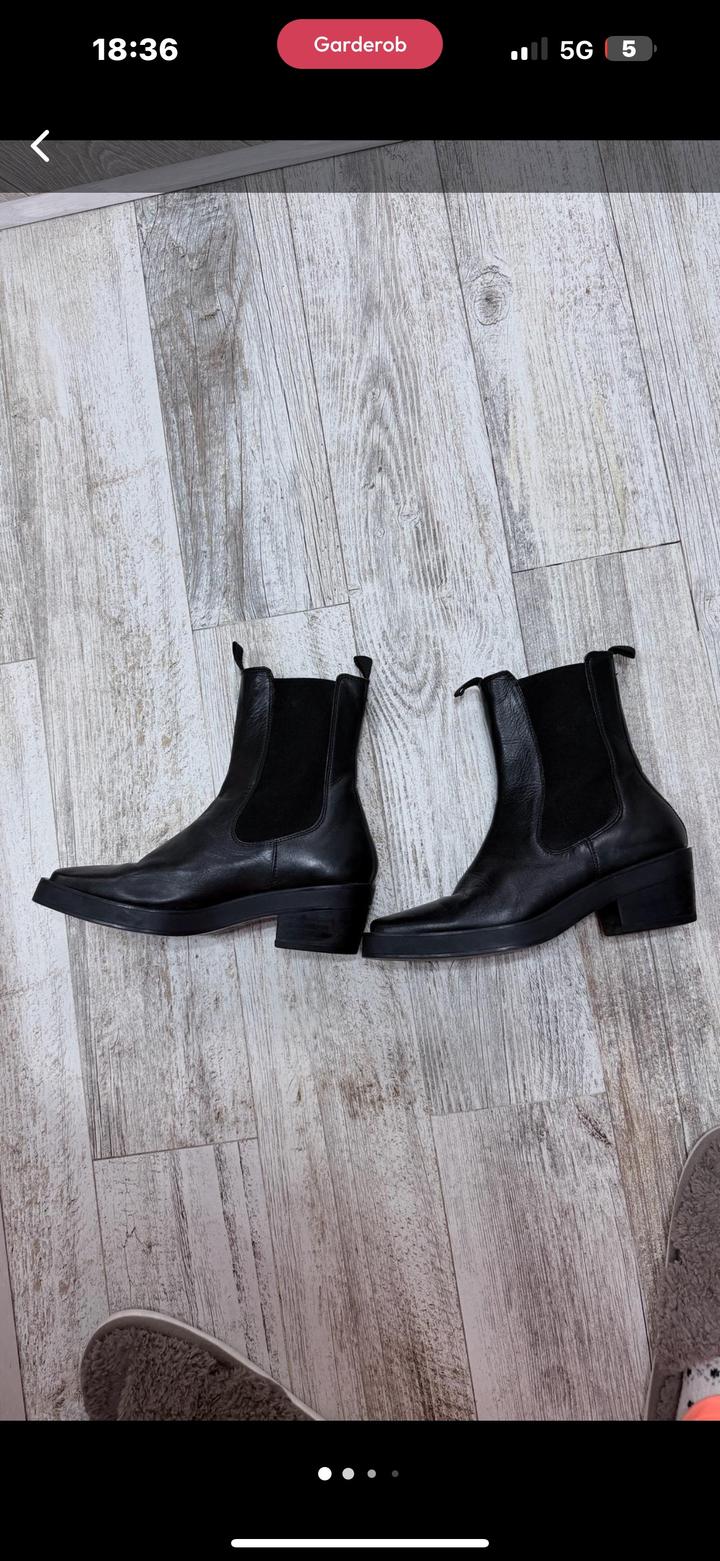 Казаки из натуральной кожи