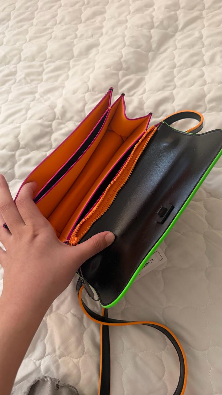 Charles & Keith