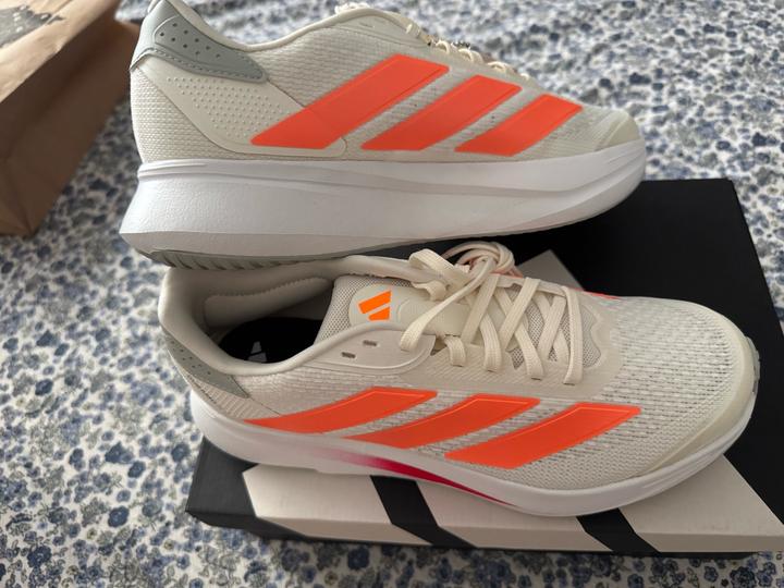 Кроссовки Adidas