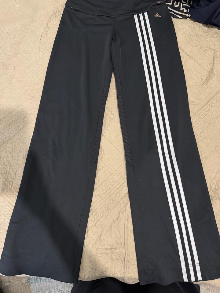 Брюки от Adidas, размер s