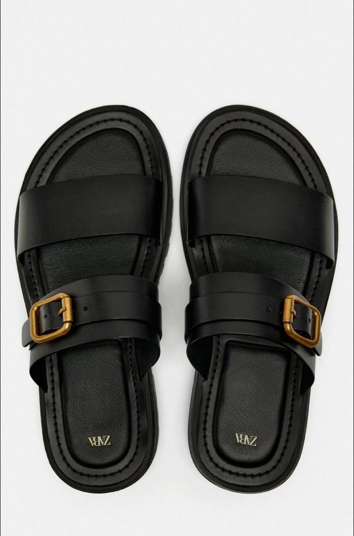 Новые кожаные сандали Zara