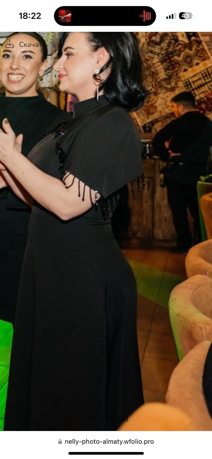 Платье вечернее