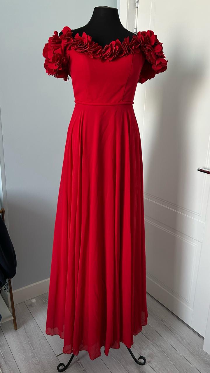 Вечернее платье